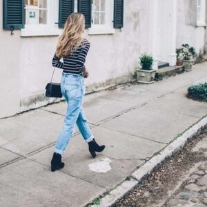 SAM EDELMAN Niomi Black Heeled Bootie
